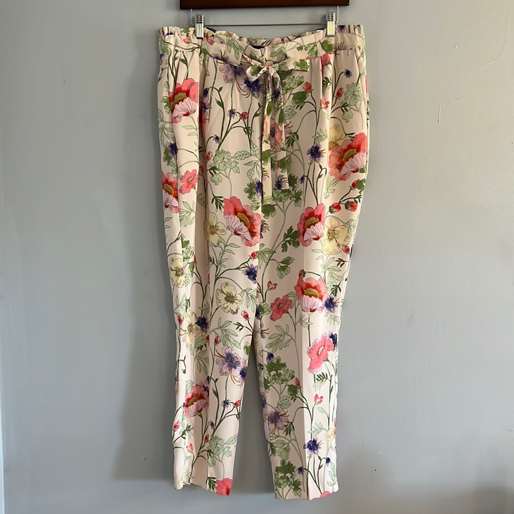NWT EXPRESS floral pants